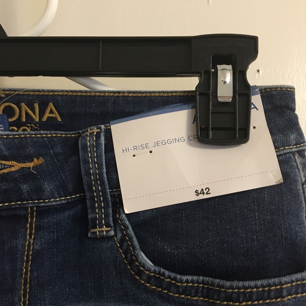 Jeans - Picture 3 of 3